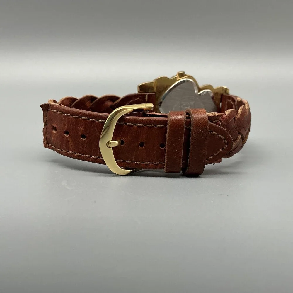 Vintage Timex Pooh Womens Watch 30mm Profile Gold Tone Leather New Battery